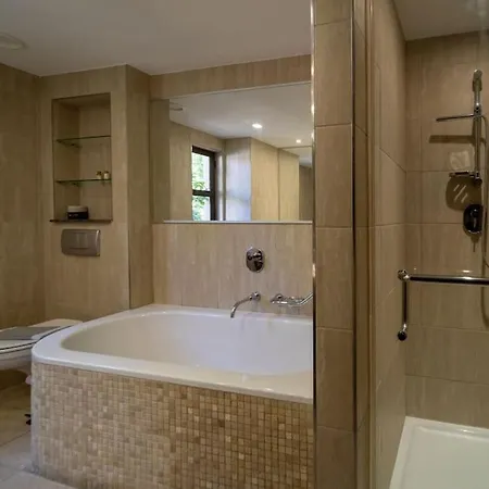 Aphrodite Hills Golf Ground Floor With Private Garden * Kouklia