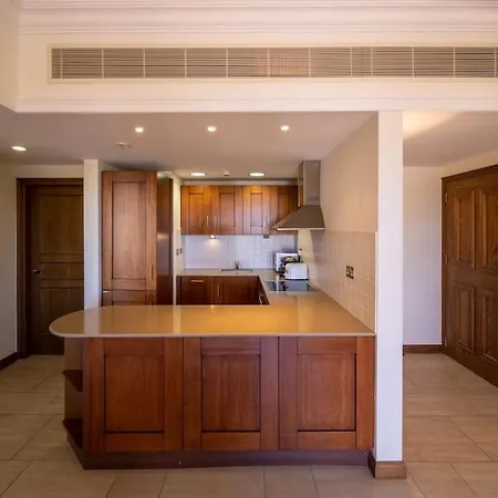 Aphrodite Hills Golf Ground Floor With Private Garden *
