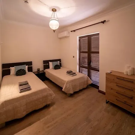 Aphrodite Hills Golf Ground Floor With Private Garden * Kouklia